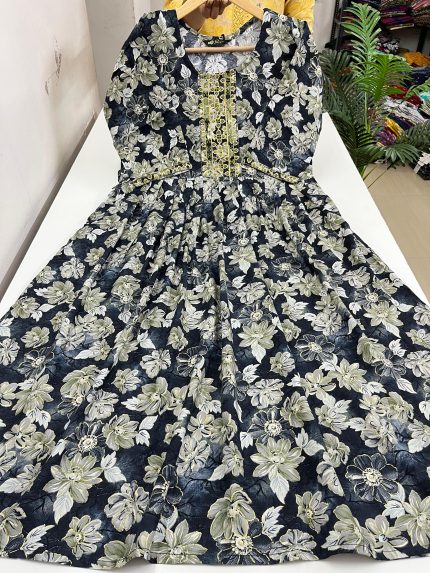 Pleated Umbrella Kurti