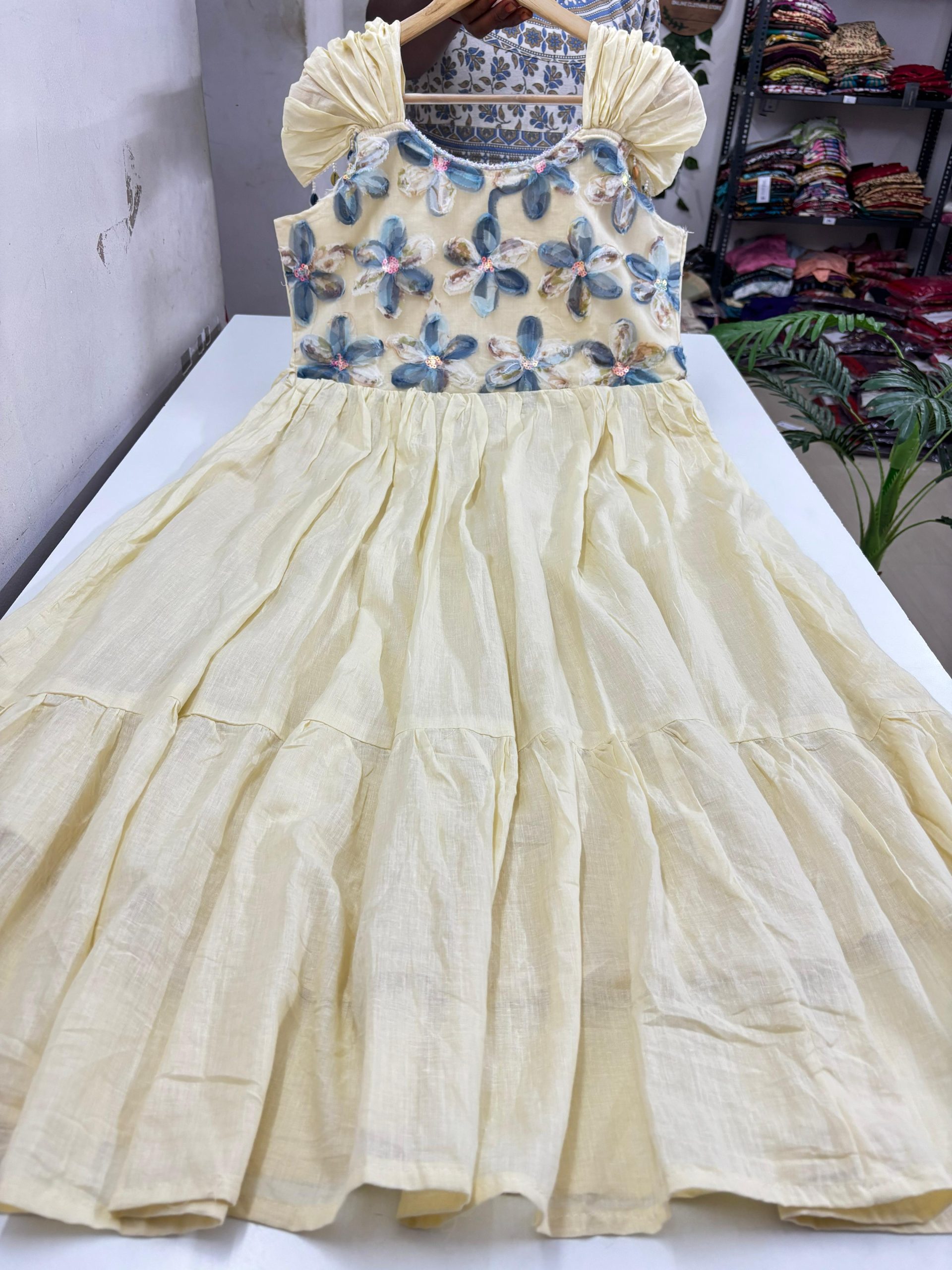 WhatsApp Image 2025-12-02 at 15.13.15_52afd4ae